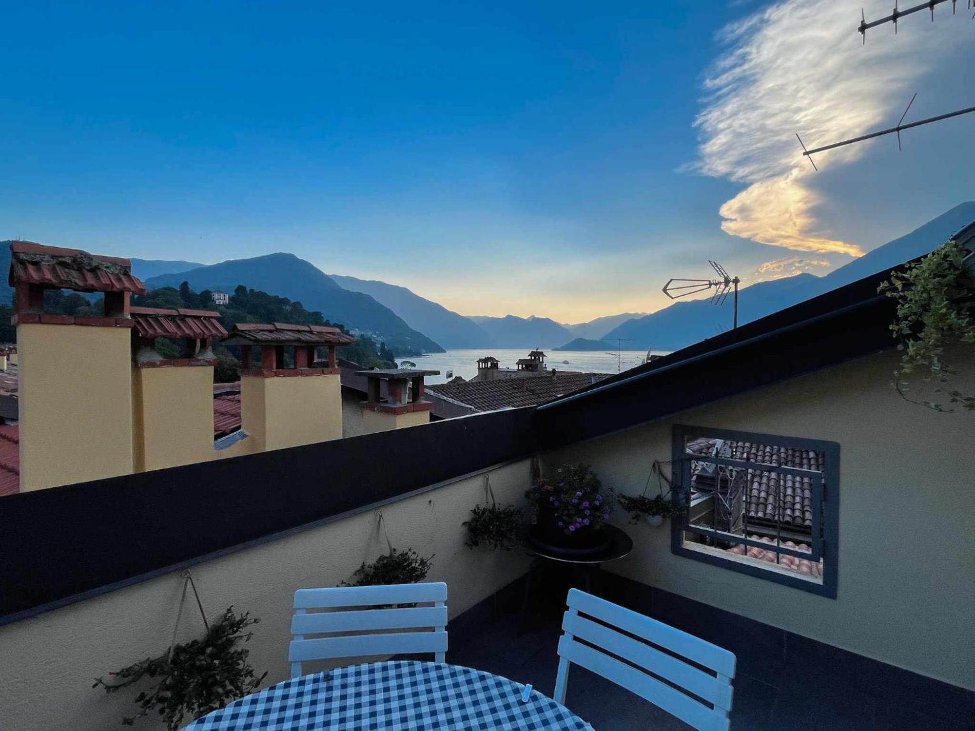 Skyway Apartment With Private Lake View Terrace Bellagio Exterior photo